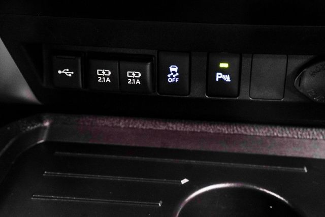 2021 Toyota Tundra 4WD SR5 CrewMax 5.5' Bed 5.7L - 22975015 - 23