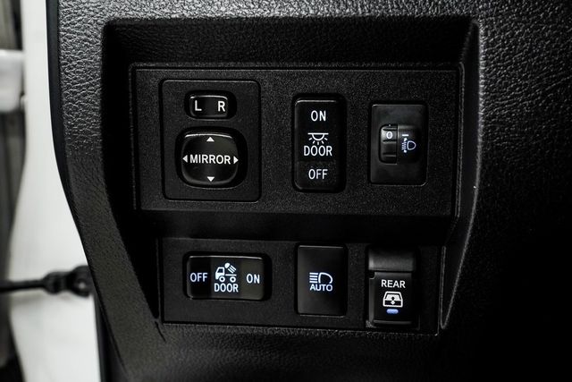 2021 Toyota Tundra 4WD SR5 CrewMax 5.5' Bed 5.7L - 22975015 - 36