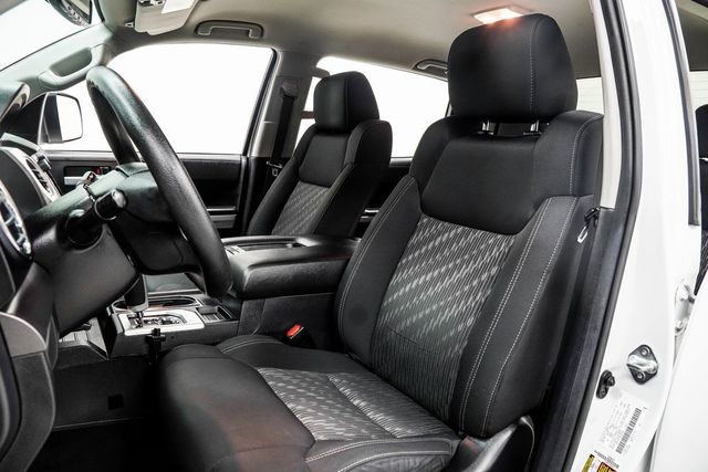 2021 Toyota Tundra 4WD SR5 CrewMax 5.5' Bed 5.7L - 22975015 - 37