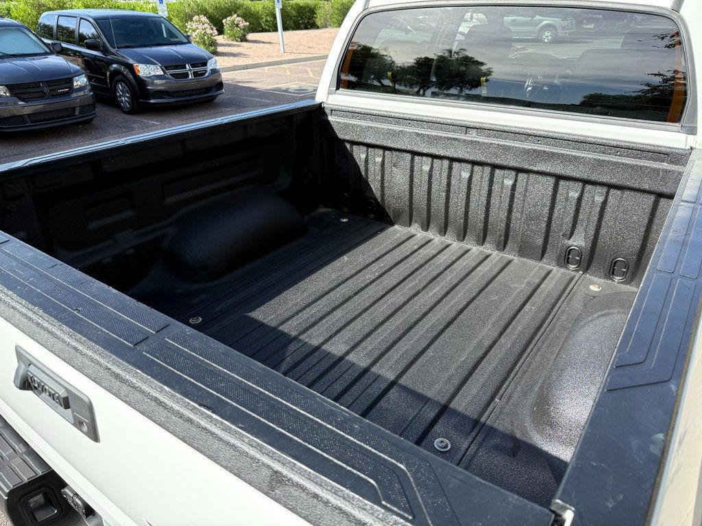 2021 Toyota Tundra 4WD SR5 CrewMax 5.5' Bed 5.7L - 22940541 - 14