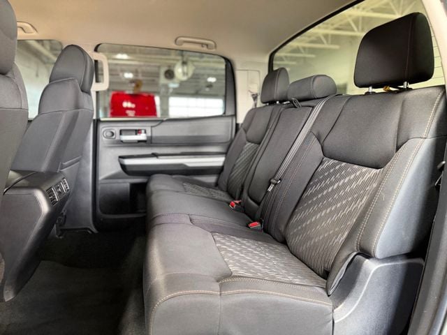 2021 Toyota Tundra 4WD SR5 CrewMax 5.5' Bed 5.7L - 22967196 - 20
