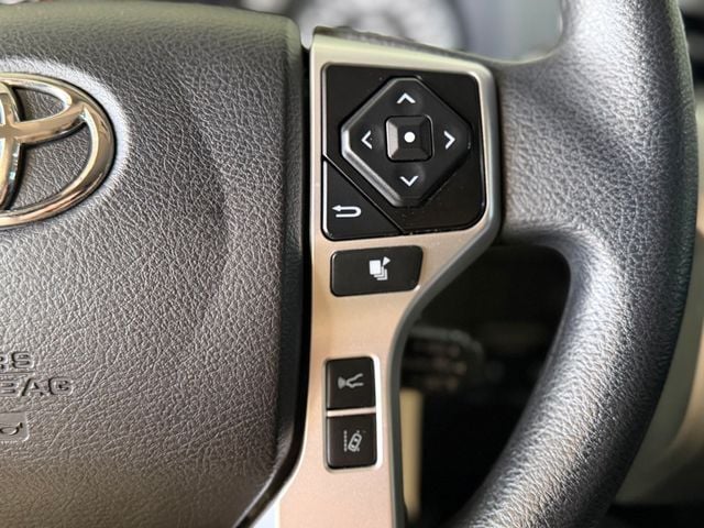 2021 Toyota Tundra 4WD SR5 CrewMax 5.5' Bed 5.7L - 22967196 - 25