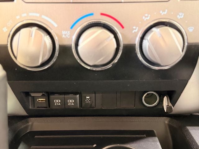 2021 Toyota Tundra 4WD SR5 CrewMax 5.5' Bed 5.7L - 22967196 - 33