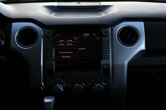 2021 Toyota Tundra 4WD SR5 LEATHER PKG, 18" TRD PRO WHEELS NEW BRIDGESTONE TIRES - 22969377 - 12