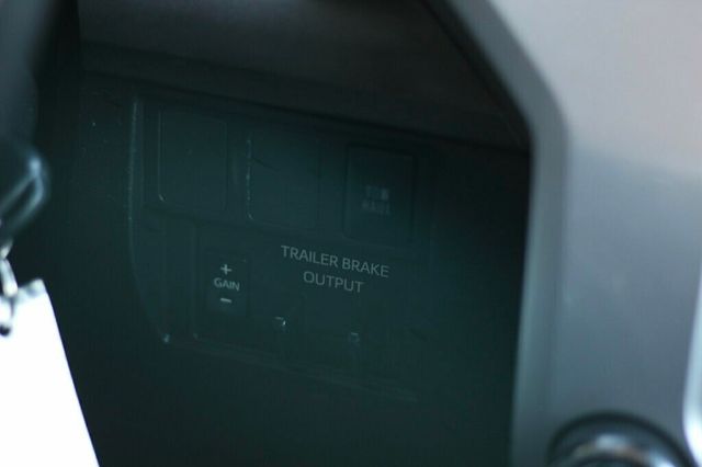 2021 Toyota Tundra 4WD SR5 LEATHER PKG, 18" TRD PRO WHEELS NEW BRIDGESTONE TIRES - 22969377 - 29