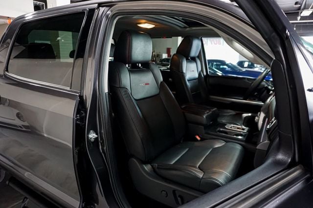 2021 Toyota Tundra 4WD *TRD Pro CrewMax* *4x4* *Magnetic Gray/Black Leather* *1-Owner* - 23022976 - 31