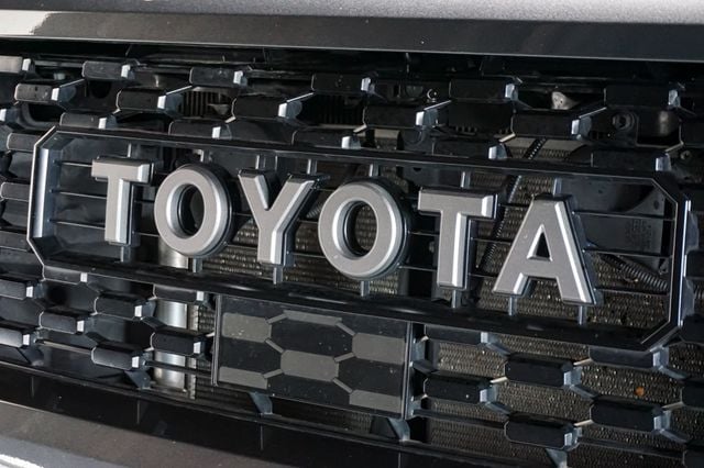 2021 Toyota Tundra 4WD *TRD Pro CrewMax* *4x4* *Magnetic Gray/Black Leather* *1-Owner* - 23022976 - 41