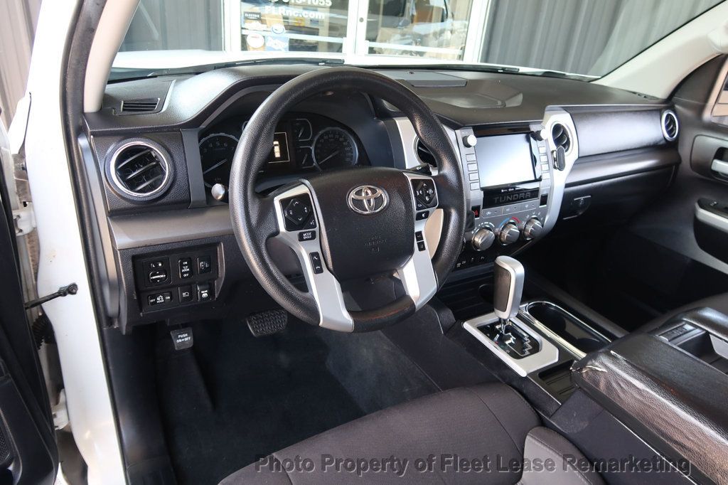 2021 Toyota Tundra 4WD Tundra 4WD Crew Cab Max SR5 - 23082280 - 9