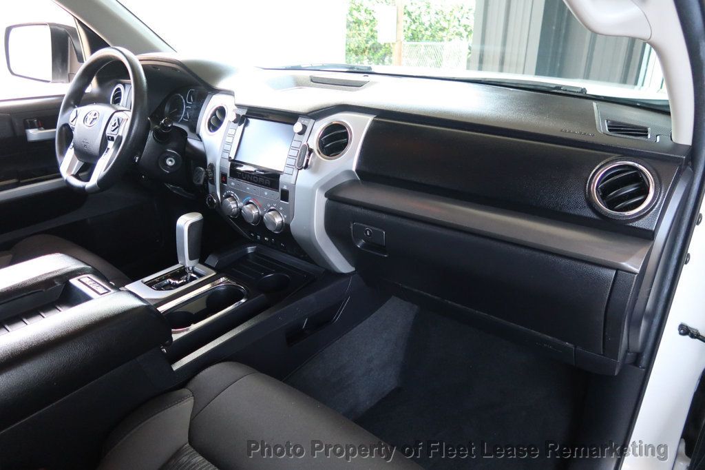 2021 Toyota Tundra 4WD Tundra 4WD Crew Cab Max SR5 - 23082280 - 21