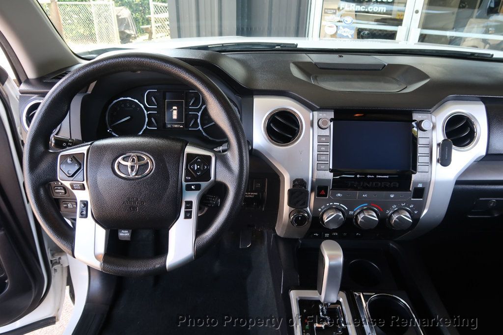 2021 Toyota Tundra 4WD Tundra 4WD Crew Cab Max SR5 - 23082280 - 25