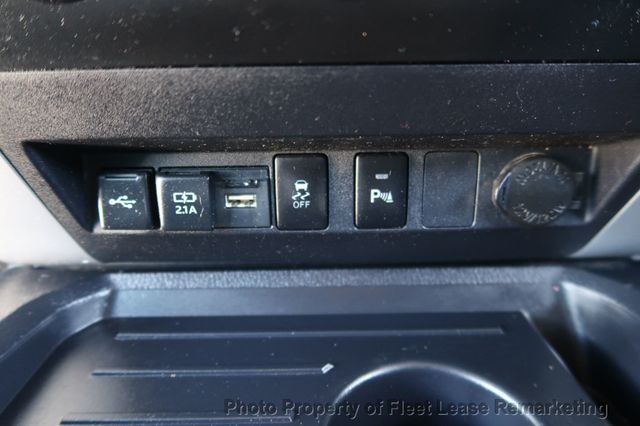 2021 Toyota Tundra 4WD Tundra 4WD Crew Cab Max SR5 - 23082280 - 32