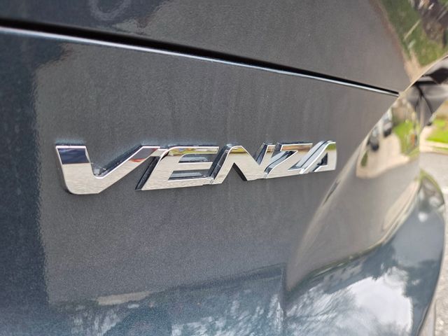 2021 Toyota Venza LE AWD - 23001886 - 17