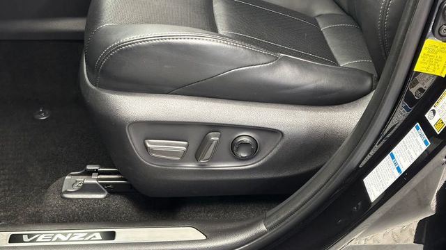 2021 Toyota Venza LE AWD - 23030154 - 11