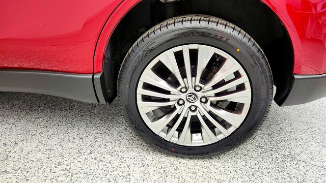 2021 Toyota Venza XLE AWD with Premium Audio & SofTex Package - 22972366 - 8