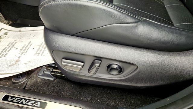 2021 Toyota Venza XLE AWD w/ Premium JBL Audio, Dynamic Navigation & SofTex Pkg - 23002174 - 10