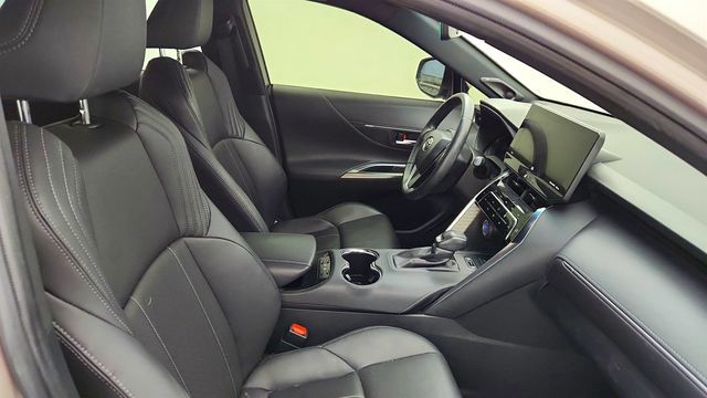 2021 Toyota Venza XLE AWD w/ Premium JBL Audio, Dynamic Navigation & SofTex Pkg - 23002174 - 23