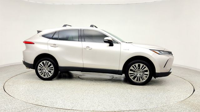 2021 Toyota Venza XLE AWD w/ Premium JBL Audio, Dynamic Navigation & SofTex Pkg - 23002174 - 3