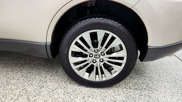 2021 Toyota Venza XLE AWD w/ Premium JBL Audio, Dynamic Navigation & SofTex Pkg - 23002174 - 8