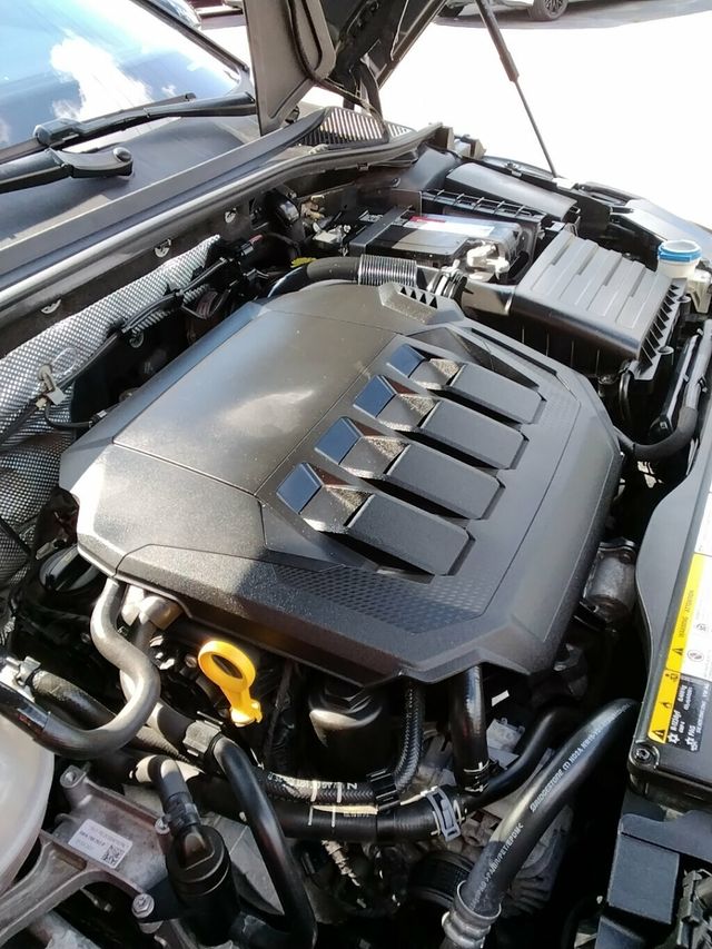 2021 Volkswagen Arteon SE FWD - 23045672 - 28