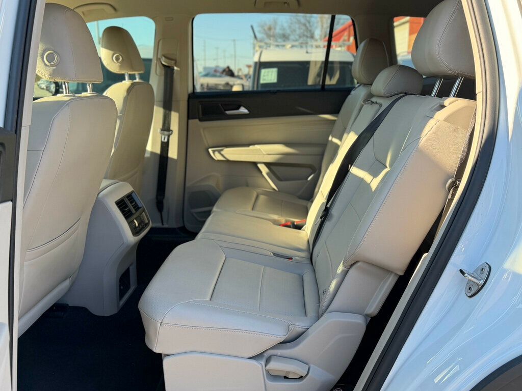 2021 Volkswagen Atlas  - 22975558 - 13