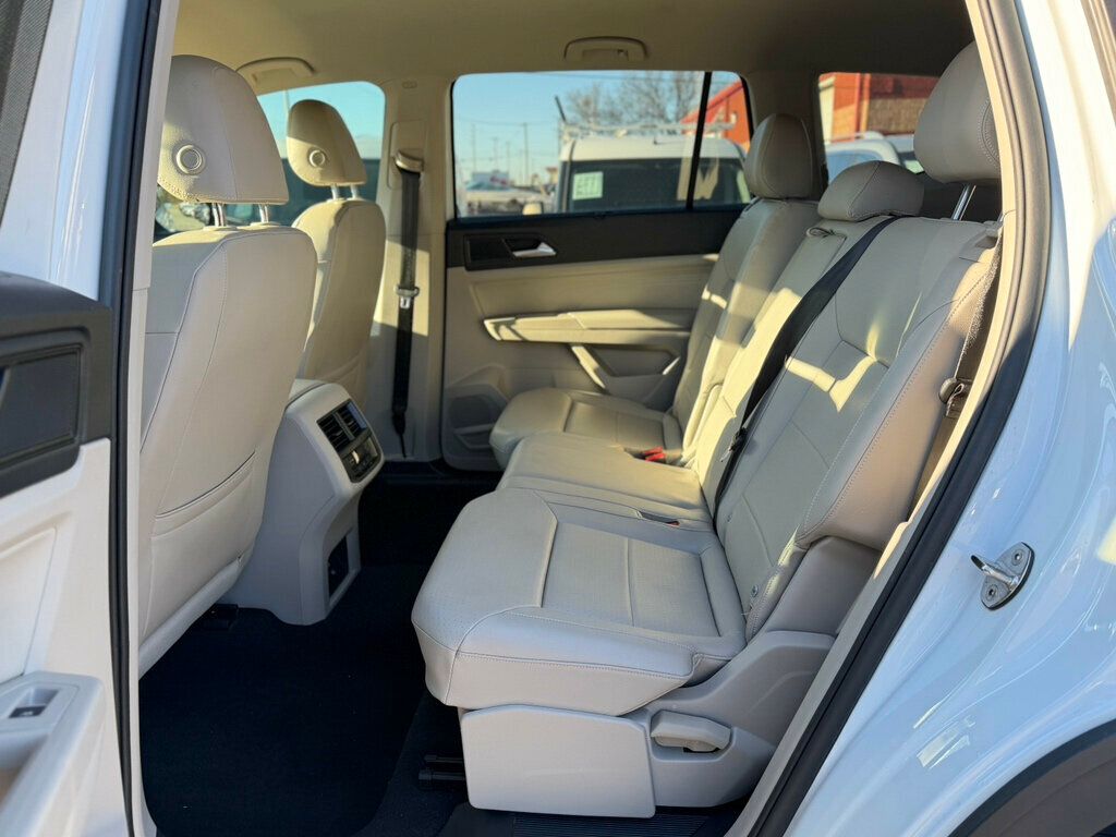 2021 Volkswagen Atlas  - 22975558 - 16