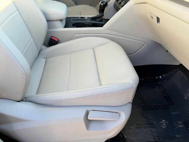 2021 Volkswagen Atlas  - 22975558 - 31