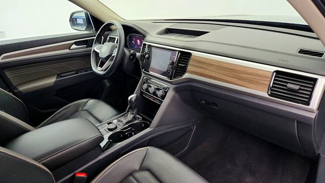 2021 Volkswagen Atlas 2021.5 2.0T SEL Premium 4MOTION w/ 2nd-Row Dual Captain's Chairs - 23015751 - 26