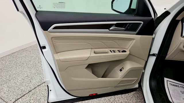 2021 Volkswagen Atlas 2021.5 2.0T SE w/Technology 4MOTION w/ w/ Panoramic Sunroof Pkg - 23026850 - 10
