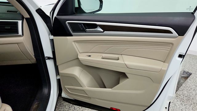 2021 Volkswagen Atlas 2021.5 2.0T SE w/Technology 4MOTION w/ w/ Panoramic Sunroof Pkg - 23026850 - 25
