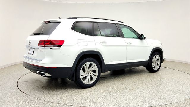 2021 Volkswagen Atlas 2021.5 2.0T SE w/Technology 4MOTION w/ w/ Panoramic Sunroof Pkg - 23026850 - 4