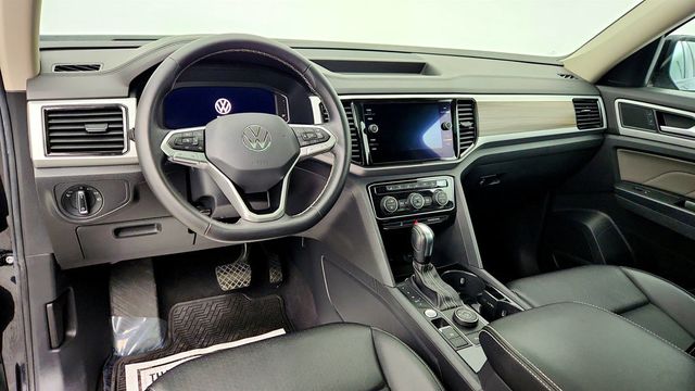 2021 Volkswagen Atlas 2021.5 3.6L V6 SEL 4MOTION w/ 2nd Row Captain's Chairs ( Seats - 22972628 - 11