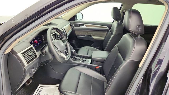 2021 Volkswagen Atlas 2021.5 3.6L V6 SEL 4MOTION w/ 2nd Row Captain's Chairs ( Seats - 22972628 - 18