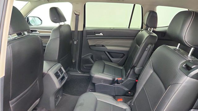 2021 Volkswagen Atlas 2021.5 3.6L V6 SEL 4MOTION w/ 2nd Row Captain's Chairs ( Seats - 22972628 - 19