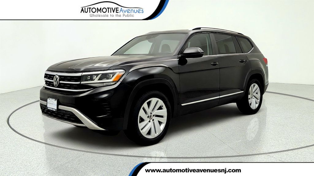 2021 Volkswagen Atlas 2021.5 3.6L V6 SEL 4MOTION w/ Captain's Chairs - 23056579 | Video 1