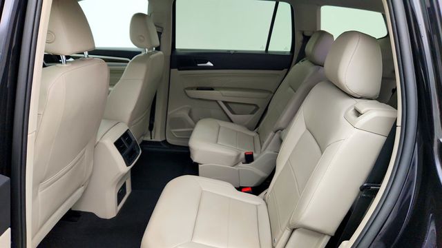 2021 Volkswagen Atlas 2021.5 3.6L V6 SEL 4MOTION w/ Captain's Chairs - 23056579 - 21