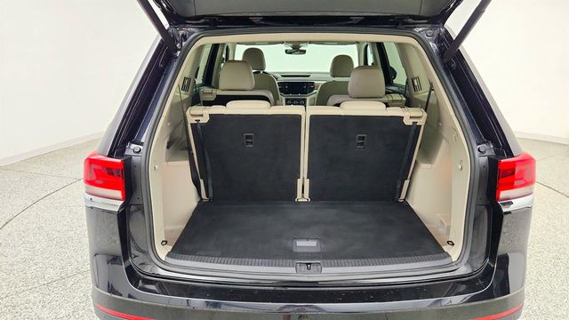 2021 Volkswagen Atlas 2021.5 3.6L V6 SEL 4MOTION w/ Captain's Chairs - 23056579 - 22