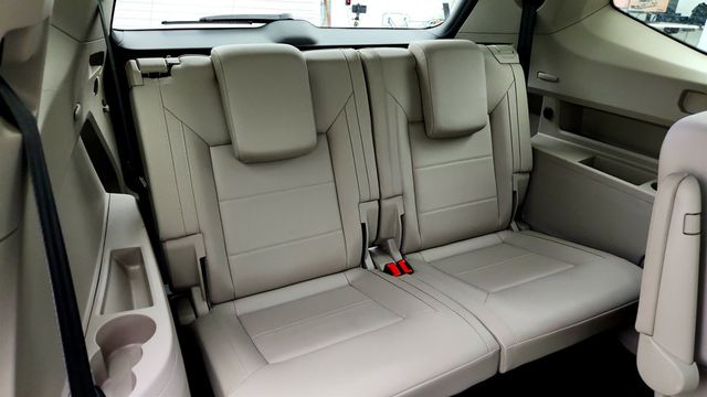 2021 Volkswagen Atlas 2021.5 3.6L V6 SEL 4MOTION w/ Captain's Chairs - 23056579 - 23