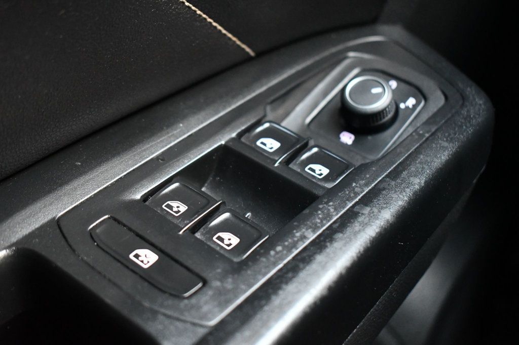 2021 Volkswagen Atlas SEL Premium photo 17