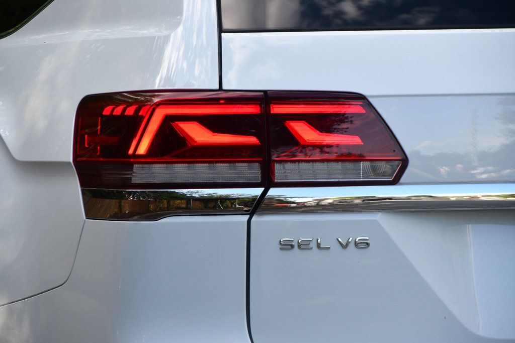 2021 Volkswagen Atlas SEL Premium photo 5
