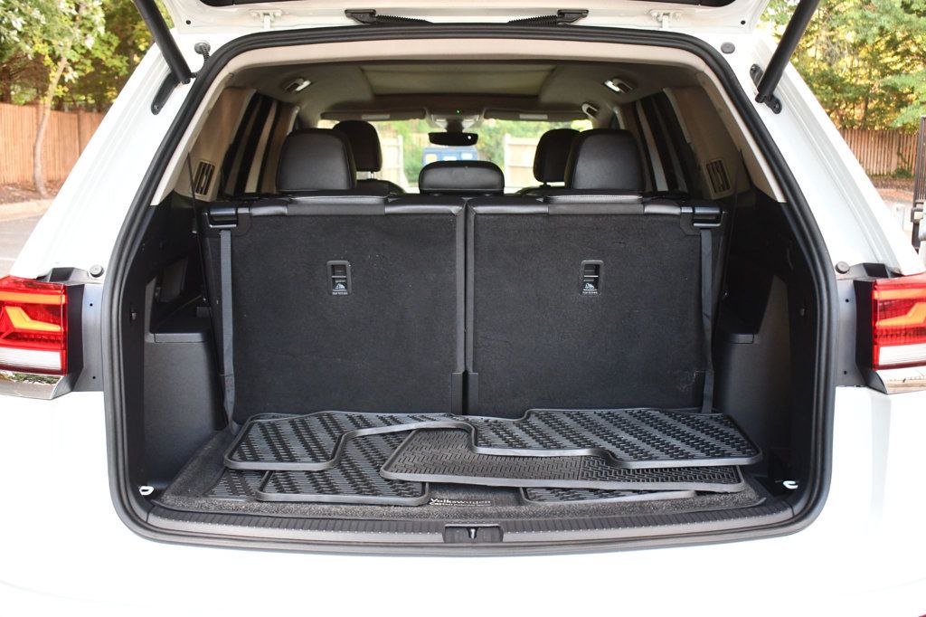 2021 Volkswagen Atlas SEL Premium photo 7