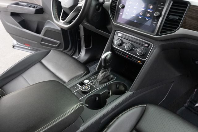 2021 Volkswagen Atlas 2021.5 3.6L V6 SE w/Technology 4MOTION - 22840206 - 26