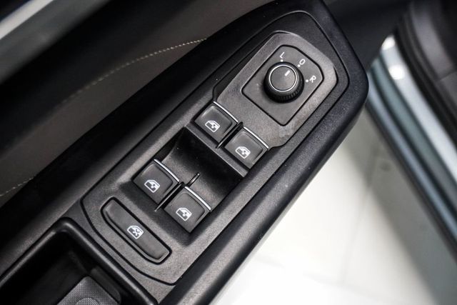 2021 Volkswagen Atlas 2021.5 3.6L V6 SE w/Technology 4MOTION - 23043619 - 16