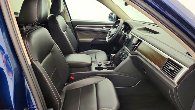 2021 Volkswagen Atlas 2021.5 3.6L V6 SE w/Technology 4MOTION w/ Panoramic Sunroof - 23009120 - 24