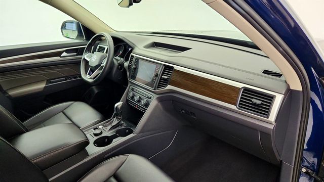 2021 Volkswagen Atlas 2021.5 3.6L V6 SE w/Technology 4MOTION w/ Panoramic Sunroof - 23009120 - 25