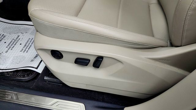 2021 Volkswagen Atlas 2021.5 3.6L V6 SE w/Technology R-Line 4MOTION - 22960170 - 10