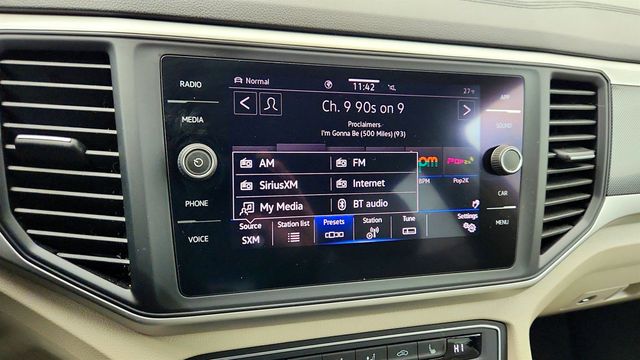 2021 Volkswagen Atlas 2021.5 3.6L V6 SE w/Technology R-Line 4MOTION - 22960170 - 17