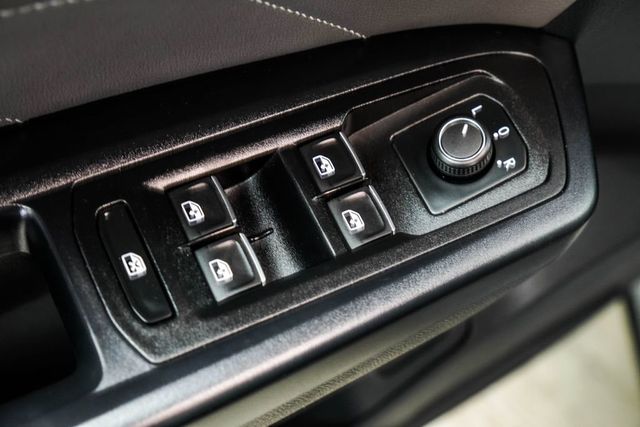 2021 Volkswagen Atlas 3.6L V6 SE w/Technology - 23025848 - 40