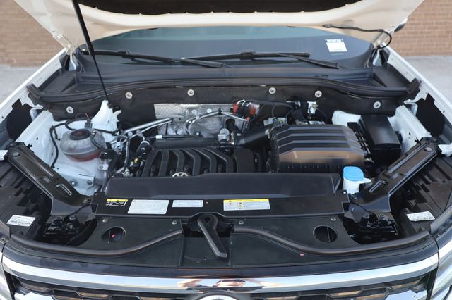 2021 Volkswagen Atlas 3.6L V6 SE w/Technology FWD - 22972620 - 9