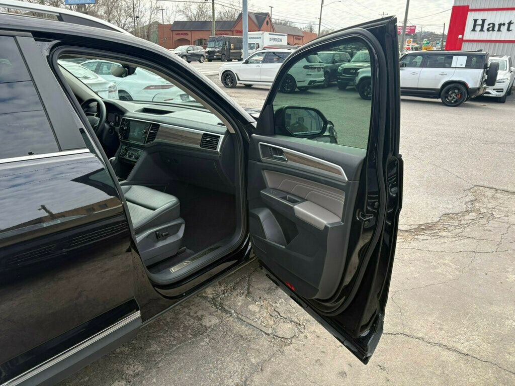 2021 Volkswagen Atlas LocalTrade/SEL/AdaptiveCruiseControl/PanoramicSunroof/NAV - 22975399 - 15