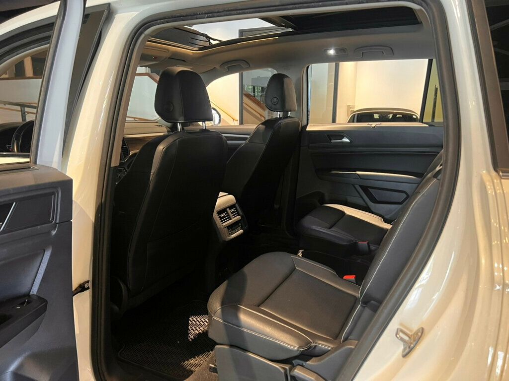 2021 Volkswagen Atlas LocalTrade/SE/Technology/PanoRoofPkg/HtdSeats/AppleCarplay/NAV - 23040579 - 12